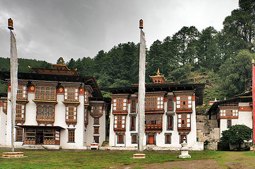 Bhutan Tour 8 Nights / 9 Days