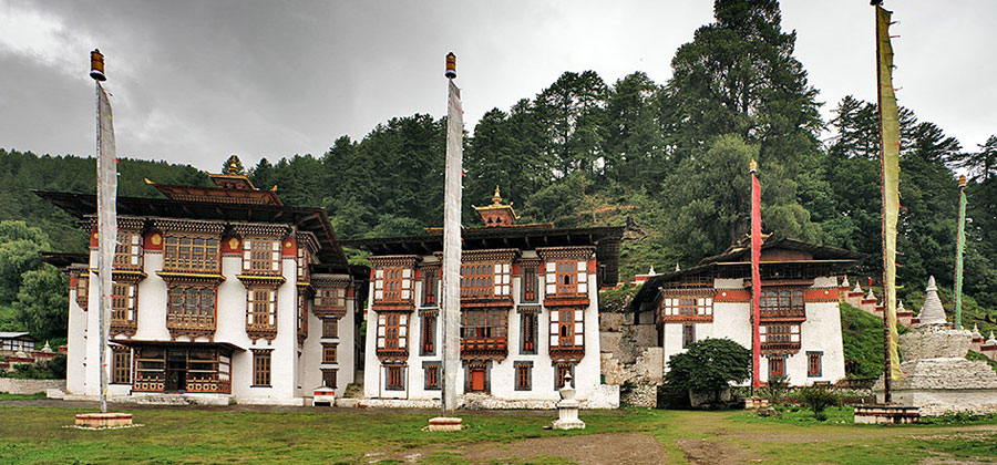 Bhutan Tour 8 Nights / 9 Days