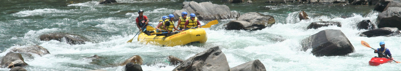Rafting on the Trishuli River is an excellent opportunity to observe the diversity of demography, landscapes, cultural heritage, and the flora and fauna.